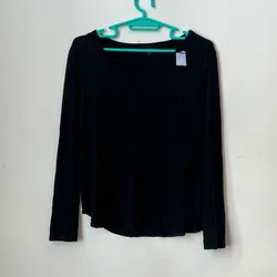 Blusa mangas largas negra 