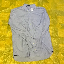 Camisa azul claro