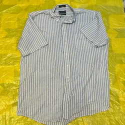 Camisa de rayas manga corta