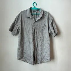 Camisa gris 
