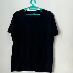 Pulover básico negro 
