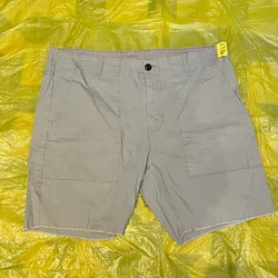 Short beige