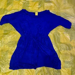 Vestido abierto abajo
