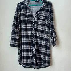 Vestido de cuadros negros y blancos 