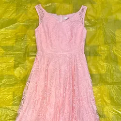 Vestido encaje rosa