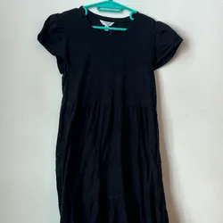 Vestido negro manga corta 
