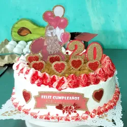 Cake de merengue / relleno de nata / agregos al gusto