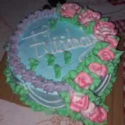 Cake de merengue / relleno de nata / agregos al gusto