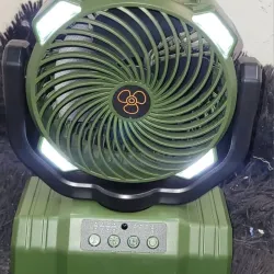 Ventilador recargable pequeño