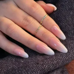 Relleno con Polygel Uñas Largas