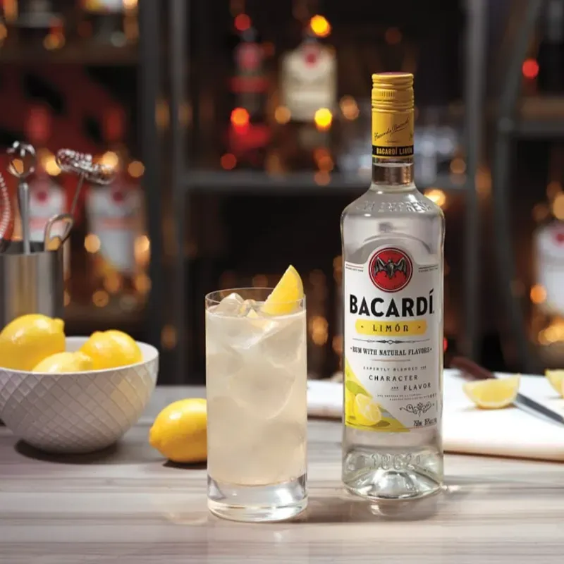 RON BACARDÍ LIMÓN CON ENERGIZANTES 