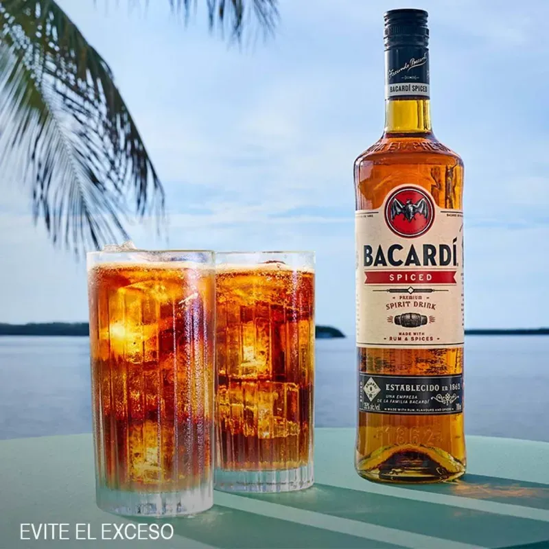 RON BACARDÍ SPICED CON ENERGIZANTES 