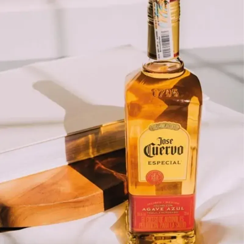 JOSE CUERVO ESPECIAL REPOSADO