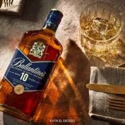 WHISKY BALLANTINES 10 +2 ENERGIZANTES