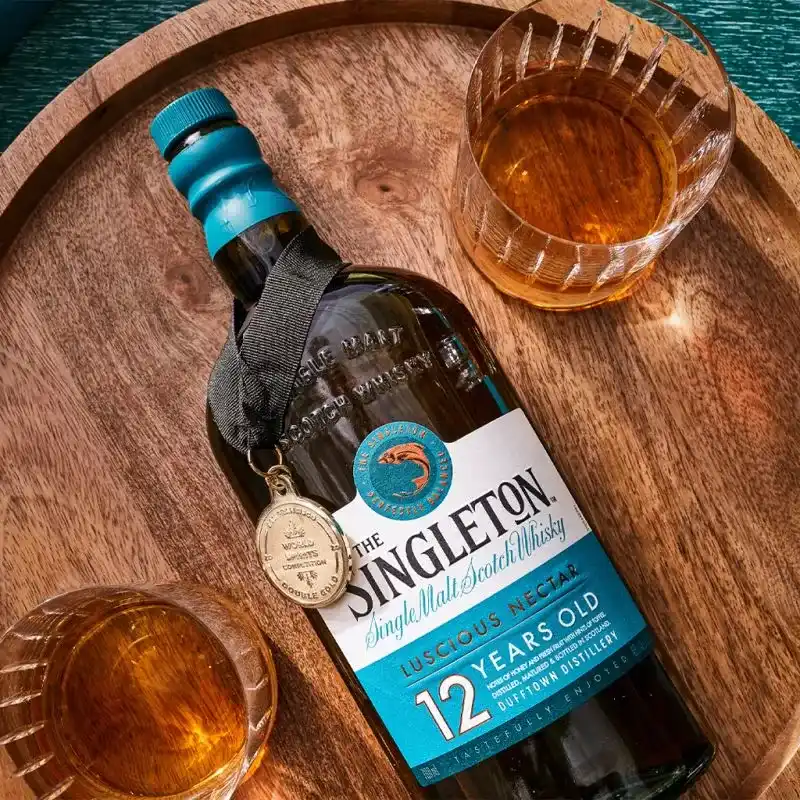 WHISKY THE SINGLETON 12 + ENERGIZANTES 