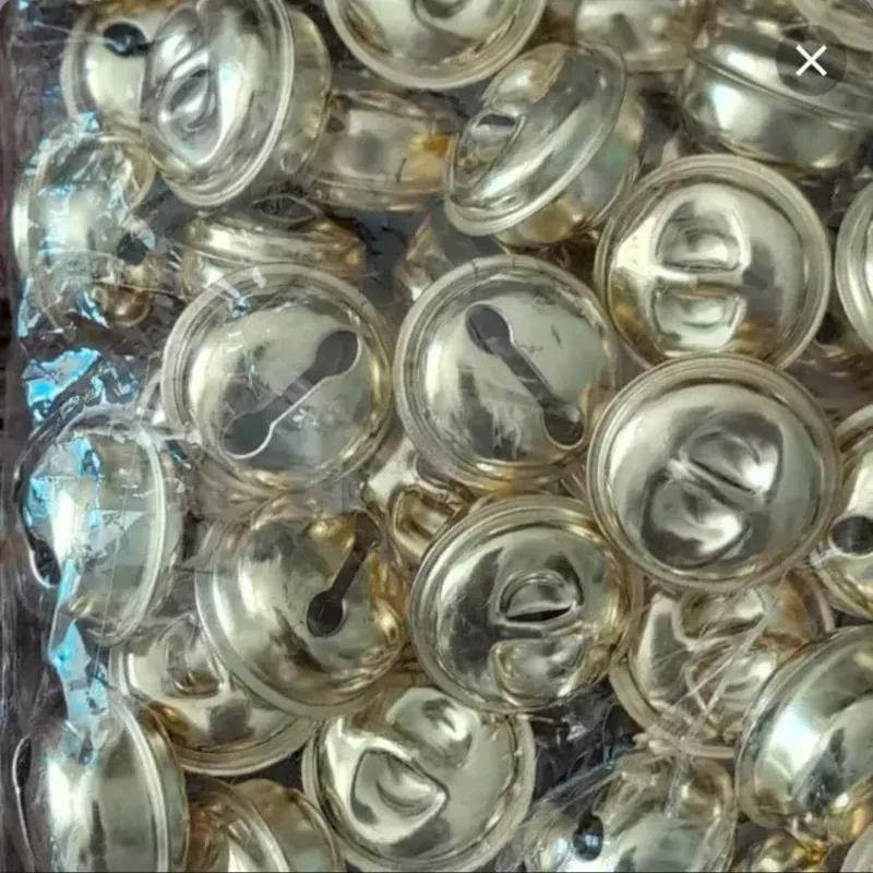 Cascabeles dorados 