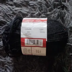 Estambre negro