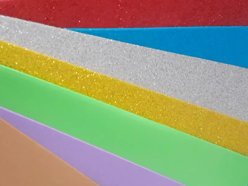 FOAMIS  -PAPEL CREPÉ 