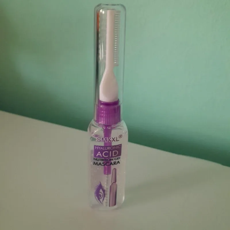 Gel para cejas y pestaña con acid. Hyaluronic
