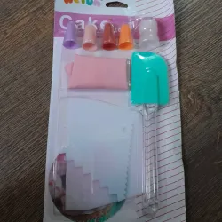 Juego de varios utensilios de repostería 
