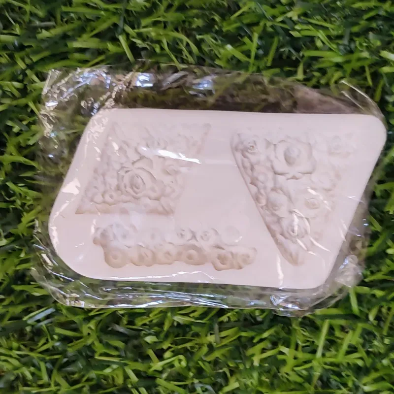 Molde ramillete de florecitas 