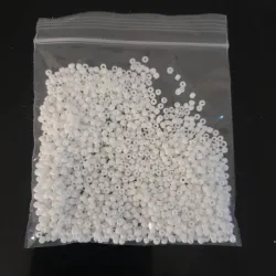 Mostacilla blanca