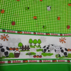 Telas de cocina. Cuadros verdes cenefa vaca