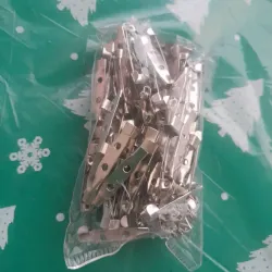 Prendedor plateado.  2.5 cm 