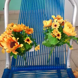 Ramo de 13 girasoles de varios tamaños