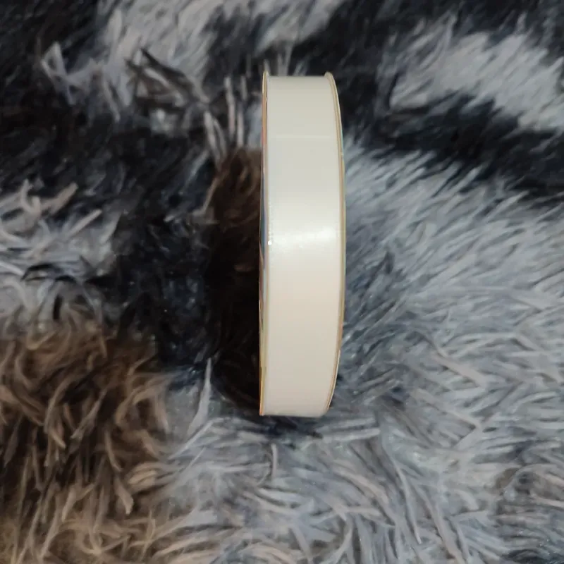 Rollo de cinta de satín blanca de 1,6cm 