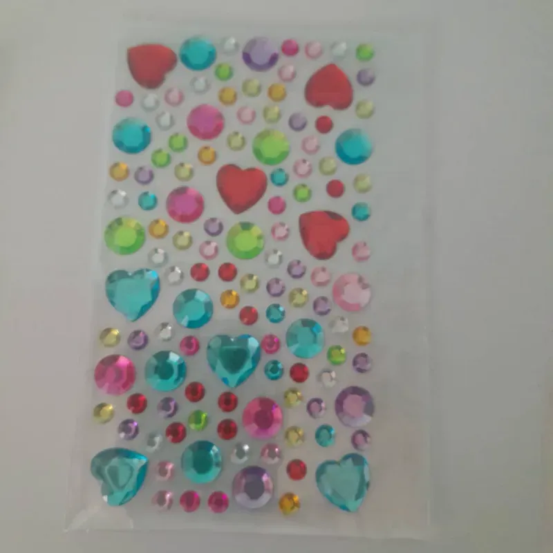 Stickers medias perlas con corazones varios colores 