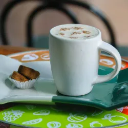 Batido manisero frío 