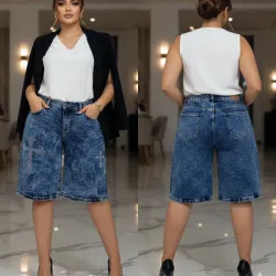 Bermuda con Cruz en Relieve de Brillo