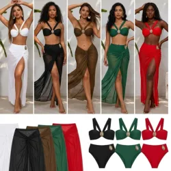 Bikinis con su Pareo