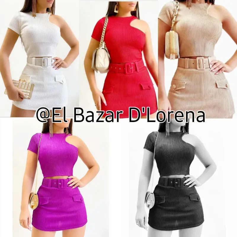 Conjunto de blusa, saya y cinto