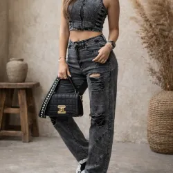 Conjunto de Blusa y Pantalón