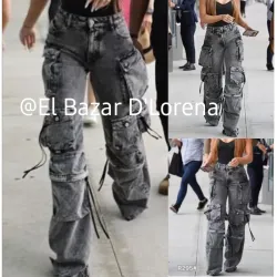 PANTALÓN CARGO CON BOLSILLOS