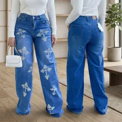 Pantalón de Corte Holgado con Relieve en Cruz de Piedras 
