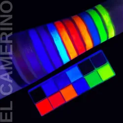 Face paint fluorescente.