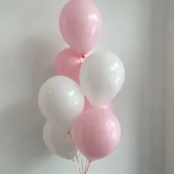 Ramo de globos tonos claros