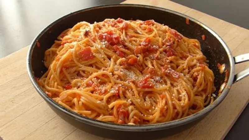 G-Espaguetis Amatriciana