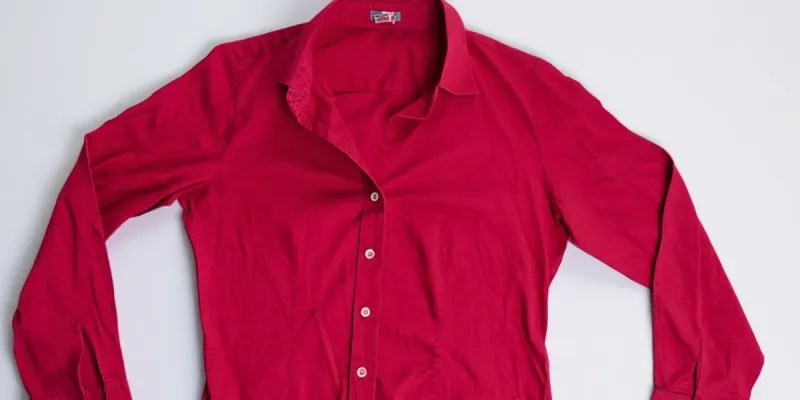 Camisa Rosada de Botones de Mujer talla M