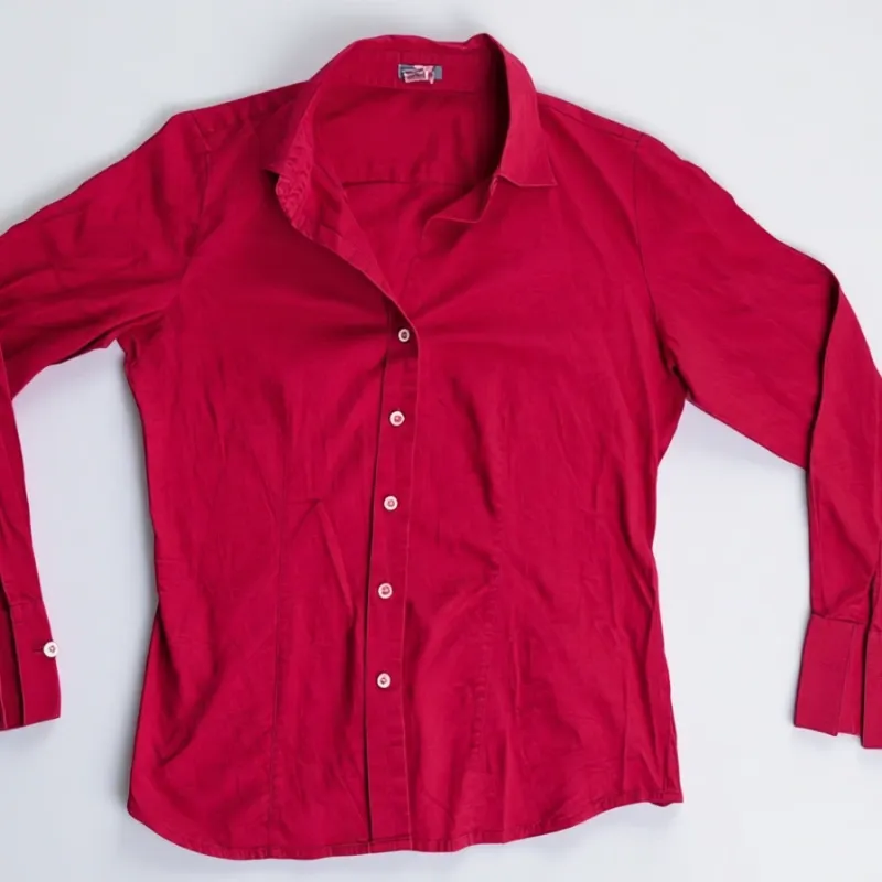 Camisa Rosada de Botones de Mujer talla M