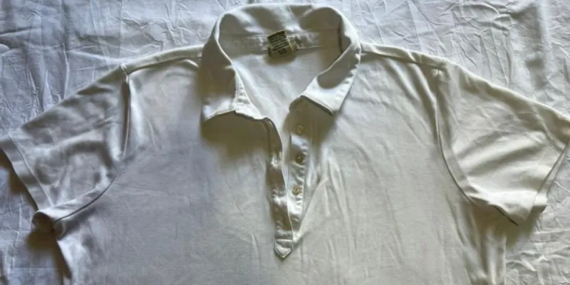 Pullover Blanco de Cuello Talla L