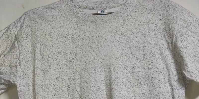 Pullover Blanco Gris Veteado Cuello V Talla M