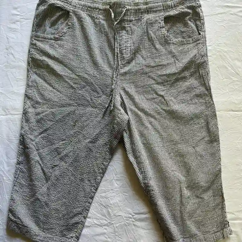 Short Blanco de rayas Negras Talla 14