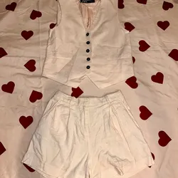 conjunto beige de chaleco