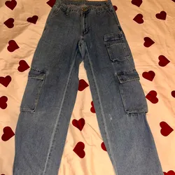 pantalón baggy