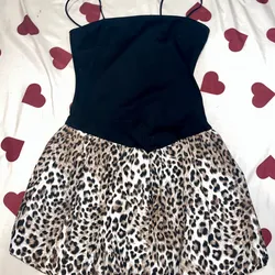 Vestido estilo bob animal print