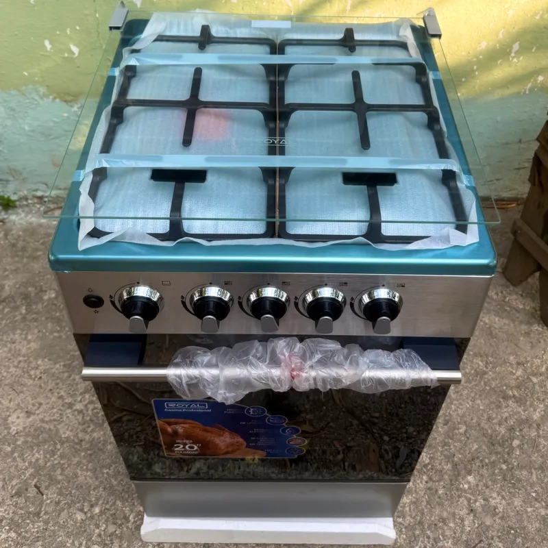 COSINA CON HORNO ROYAL
